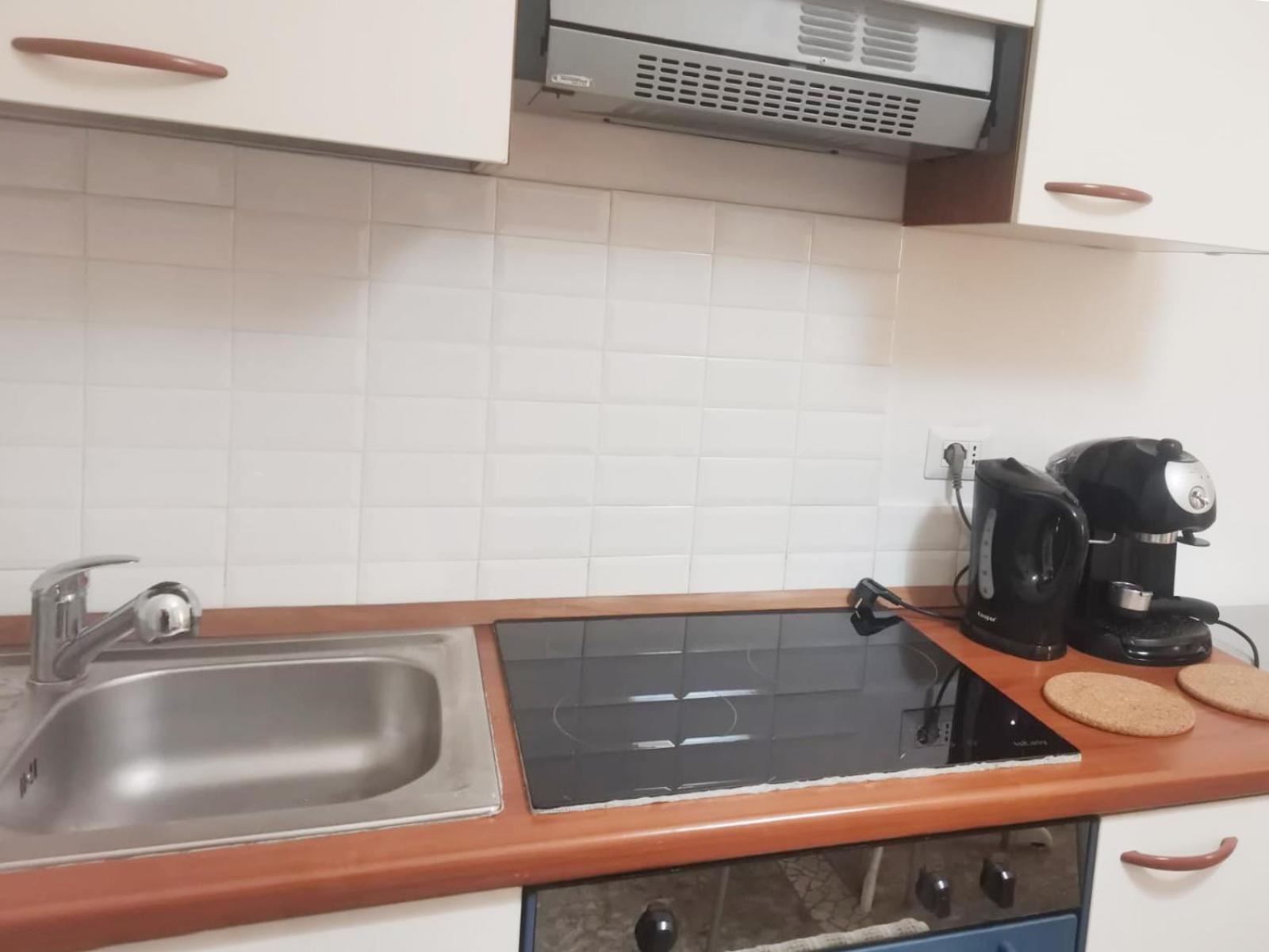 Отель Garbatella House Рим Экстерьер фото